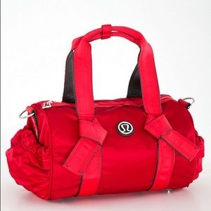 Lululemon DTB Duffel NWT Red Crossbody Bag